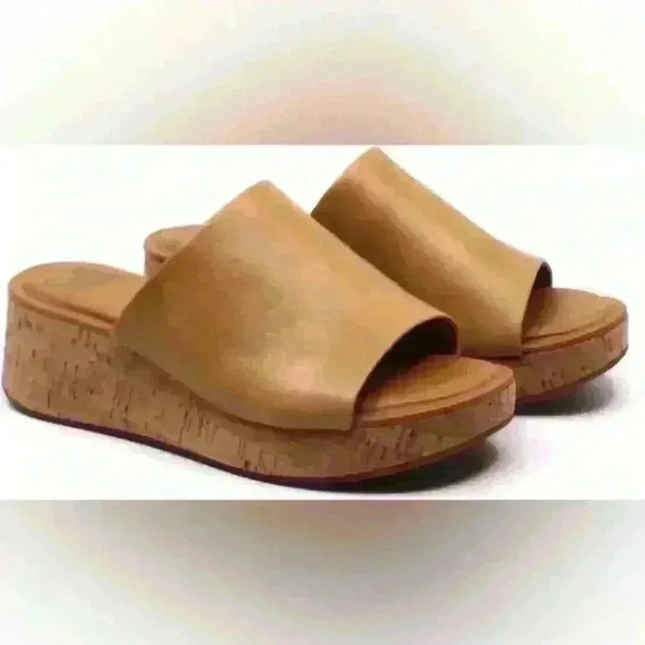 Sofft Fawn Sandal - Picture 1 of 6